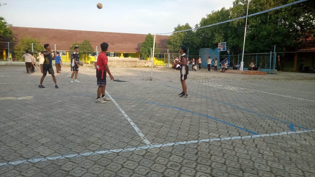 "Voli Bukan Sekadar Hobi, Tapi Ambisi."