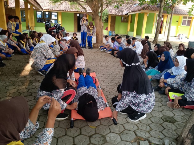 "Mengabdi dengan Hati, Menolong dengan Aksi."